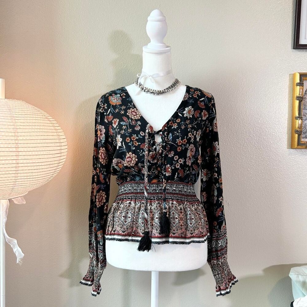 Forever 21 boho floral cinched tie front peasant top S
